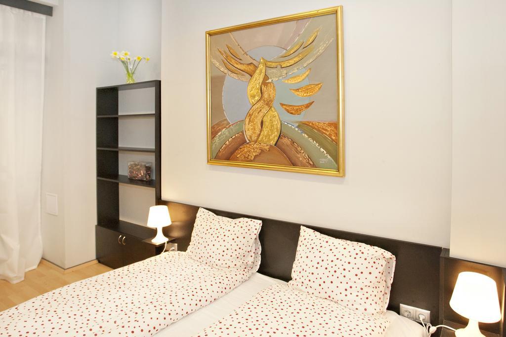 Diana Apartment On Vaci Utca Budapest Chambre photo
