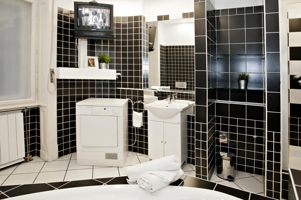 Diana Apartment On Vaci Utca Budapest Extérieur photo