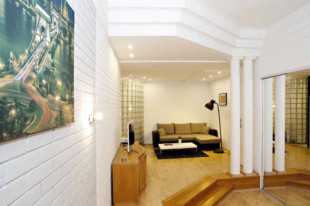 Diana Apartment On Vaci Utca Budapest Extérieur photo